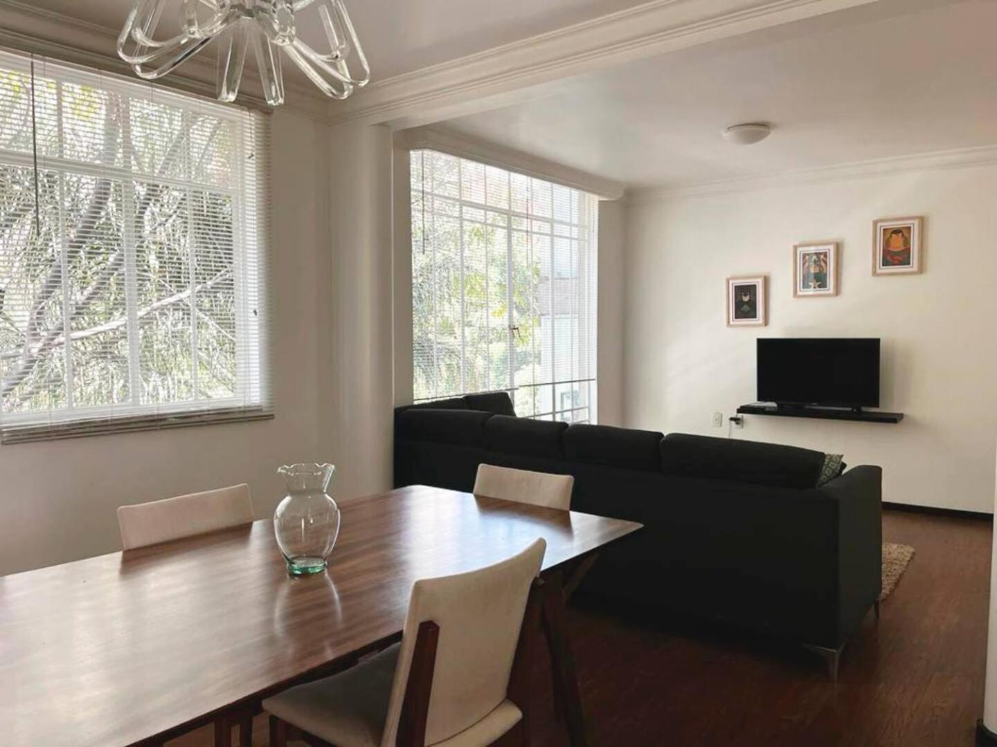 Condesa Residence Campeche 9 Comfortable 2 Bedroom, 1 Bath Retreat Featuring Generous Spaces เม็กซิโกซิตี้ ภายนอก รูปภาพ